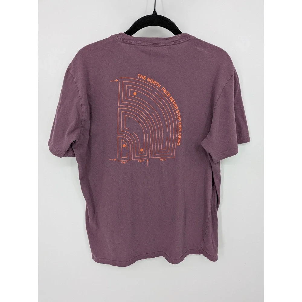 The‎ North Face T-Shirt Men Medium Purple Short Sleeve Graphic Gorpcore Outdoors